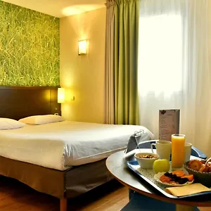 kyriad-chambery-la-ravoire.hotels-rhonealpes.com/